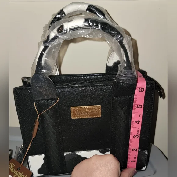 Wrangler Black Mini Tote Bag - Picture 4 of 6
